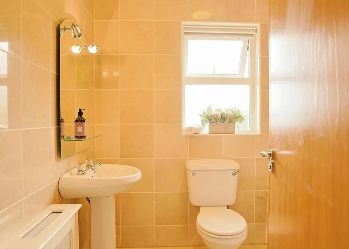 4br With Stunning Harbour Views In The Heart Of Kllybegs Сasa de vacaciones *