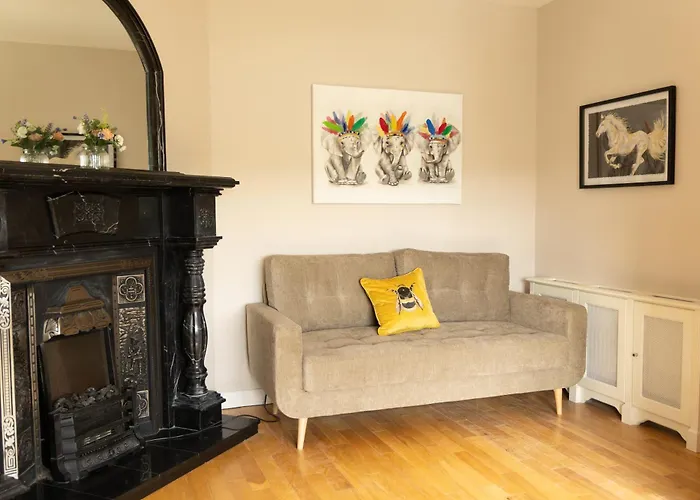 펜션 4br With Stunning Harbour Views In The Heart Of Kllybegs *